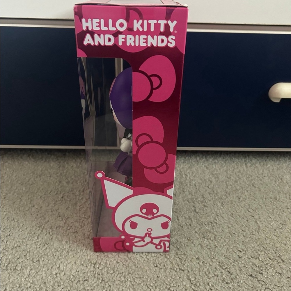SOLD - Hello Kitty - Picture 9 of 12